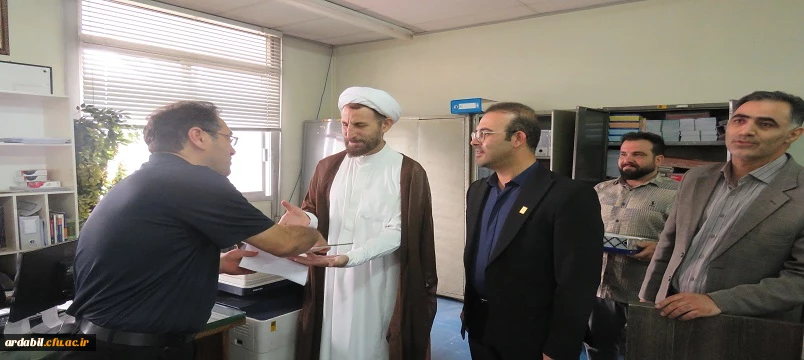 آیین تقدیر از کارکنان دانشگاه فرهنگیان اردبیل به مناسبت روز کارمند 12