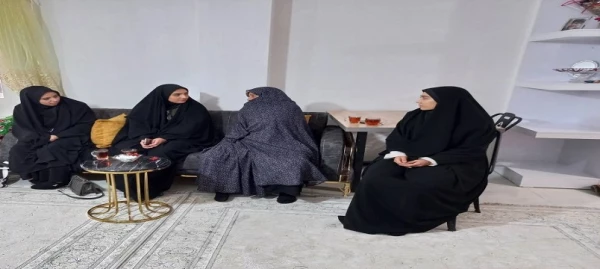 دیدار دانشگاهیان دانشگاه فرهنگیان اردبیل با خانواده شهید الله وردی عالی نژاد 3