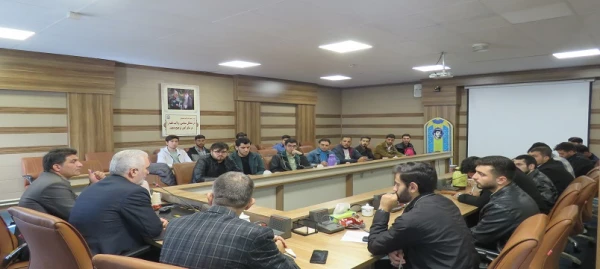 ایران اسلامی، الگویی بی نظیر از مقاومت در برابر زیاده خواهی های آمریکا 4