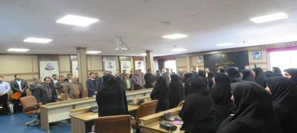 برگزاری کارگاه توجیهی مدیران و معلمان راهنمای مدارس مجری کارورزی 4