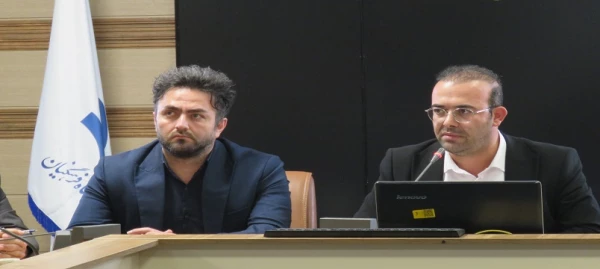 برگزاری کارگاه توجیهی مدیران و معلمان راهنمای مدارس مجری کارورزی 5