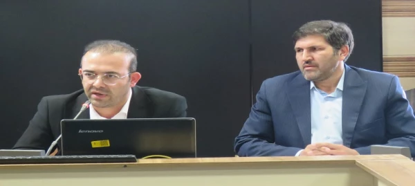 برگزاری کارگاه توجیهی مدیران و معلمان راهنمای مدارس مجری کارورزی 9