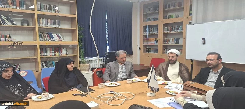 نشست پرسش و پاسخ دانشجویی با مسئولان دانشگاه فرهنگیان اردبیل 