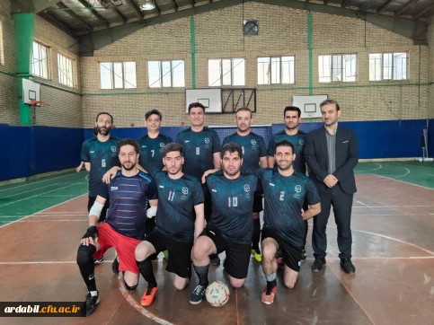 برگزاری دیدار دوستانه فوتسال میان کارکنان دانشگاه فرهنگیان اردبیل و آذربایجان شرقی