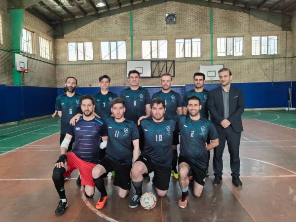 برگزاری دیدار دوستانه فوتسال میان کارکنان دانشگاه فرهنگیان اردبیل و آذربایجان شرقی 2