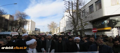 حضور پرشور اساتید، کارکنان و دانشجو معلمان دانشگاه فرهنگیان استان اردبیل در راهپیمایی بزرگ مردمی در محکومیت اقدامات تروریستی عوامل آمریکایی- صهیونیستی.
