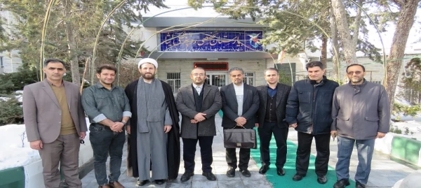 حضور سرپرست دانشگاه فرهنگیان در بیمارستان توانبخشی ایثار اردبیل به مناسبت ولادت حضرت ابوالفضل (ع) و روز جانباز 2