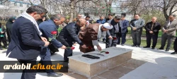 غبارروبی و عطرافشانی مزار شهید گمنام دانشگاه فرهنگیان استان 4