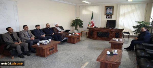 دیدار صمیمی رئیس دانشگاه فرهنگیان استان اردبیل با مدیرکل آموزش وپرورش 5