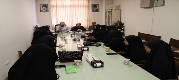 جلسه هم اندیشی دانشگاه فرهنگیان با محوریت اجرای مصوبات قرارگاه فرهنگی استان 2