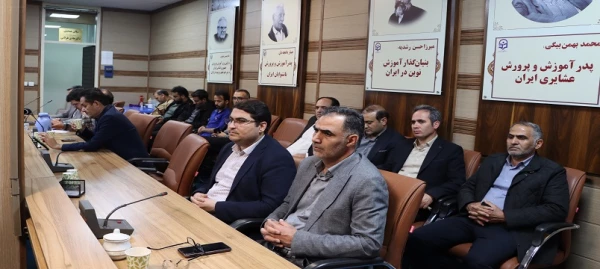 برگزاری نشست تبیینی با عنوان نشانه ها در غبار زمان  5