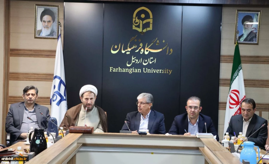برگزاری مراسم سرآمد آموزشی و بزرگداشت مقام شامخ معلم
 2