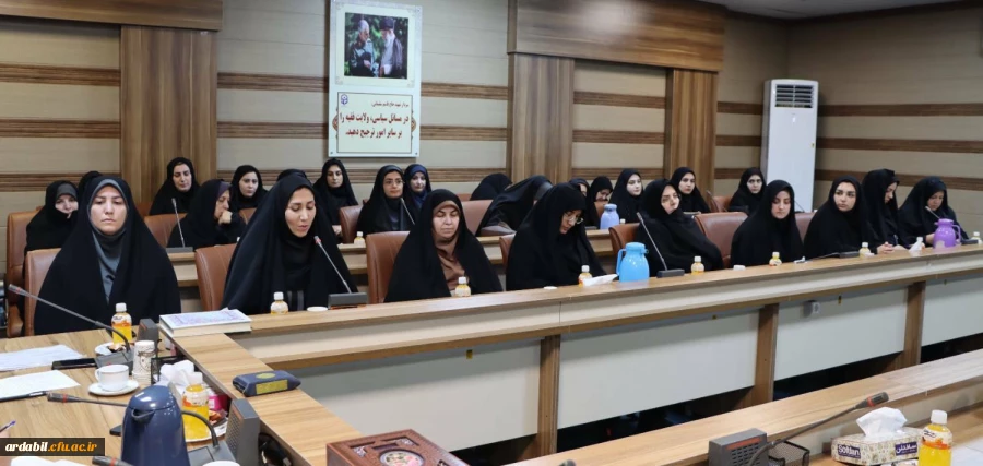 برگزاری مراسم سرآمد آموزشی و بزرگداشت مقام شامخ معلم
 3