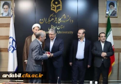 برگزاری مراسم سرآمد آموزشی و بزرگداشت مقام شامخ معلم
 5