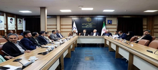 جلسه هیئت امنای دانشگاه فرهنگیان استان اردبیل برگزار شد؛ تأکید بر رفع مشکلات زیرساختی و توسعه دانشگاه
 10
